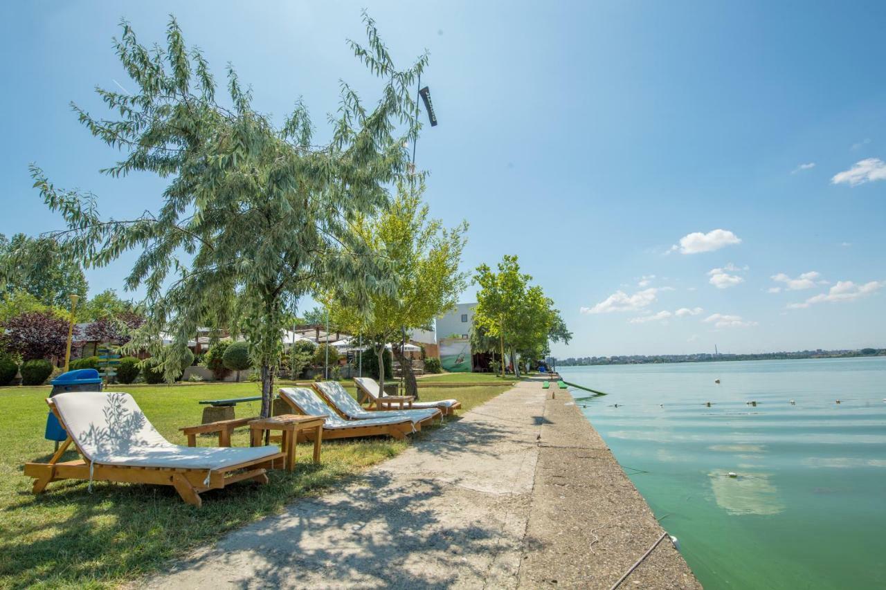 Piccadilly Mamaia